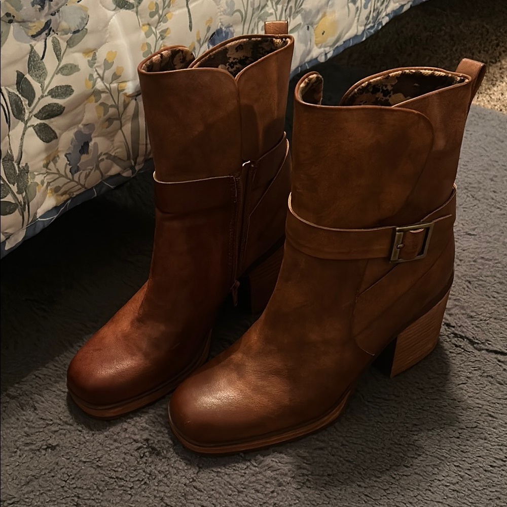Korks by Kork Ease Marci British Tan Leather Bootie.